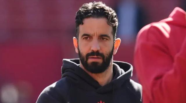 开云-阿莫林：机会不少但无法破门 这是球队最大的问题